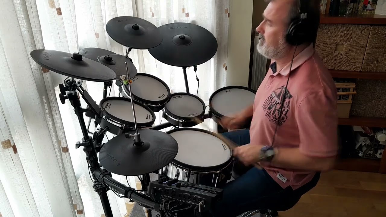 Elvis Presley & The Royal Philharmonic Orchestra - Burning Love - drum cover Moisés García-