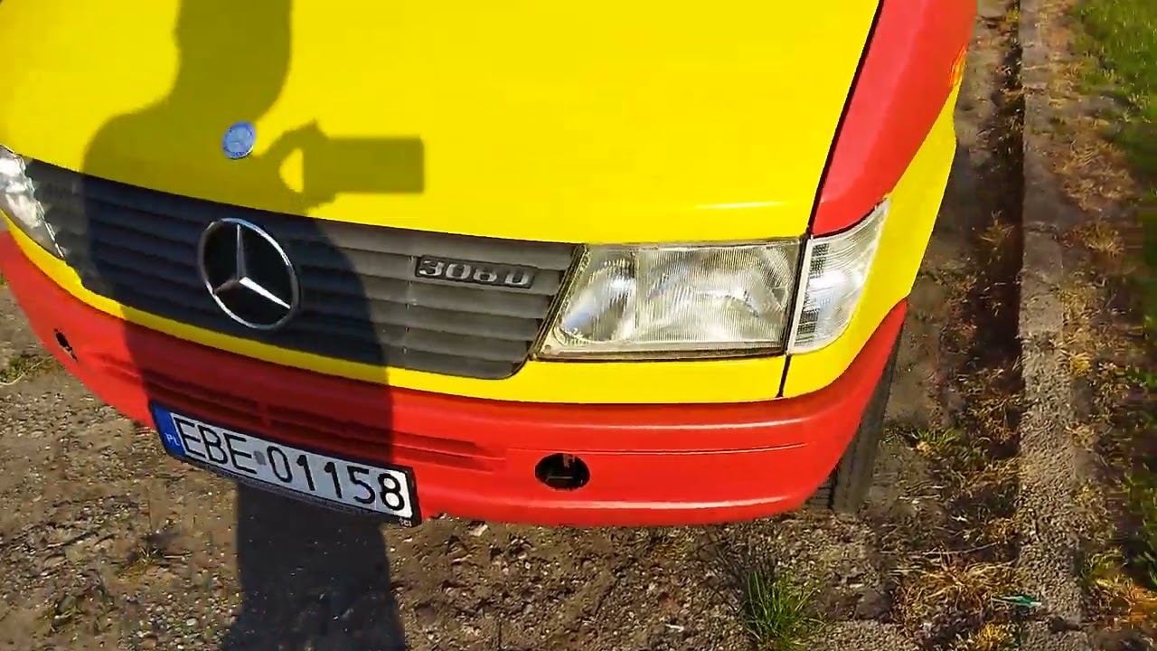 Mercedes sprinter 308 laweta 2.3diesel. Dubel kabina,najazd.