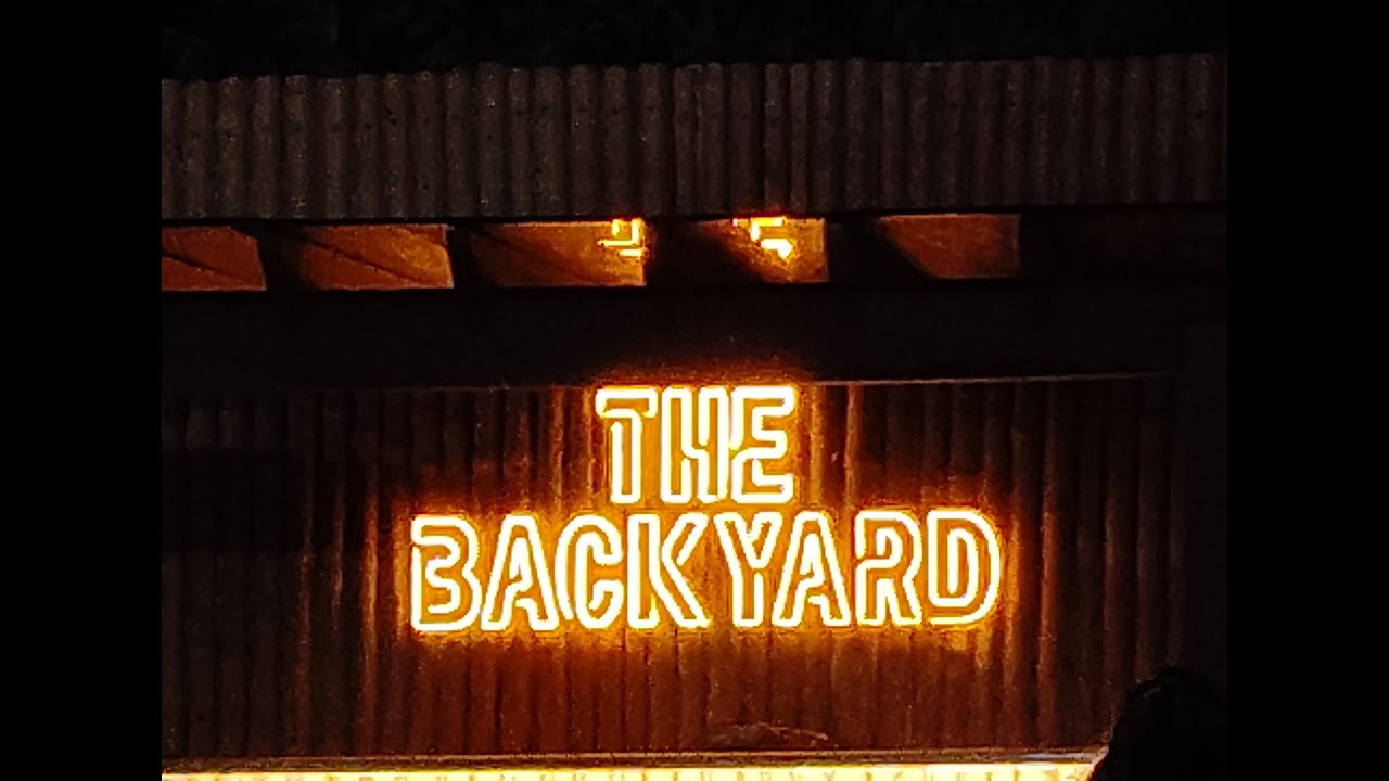 Pet and  kids Cafe in Kolkata | Best pet Cafe | The Backyard | 