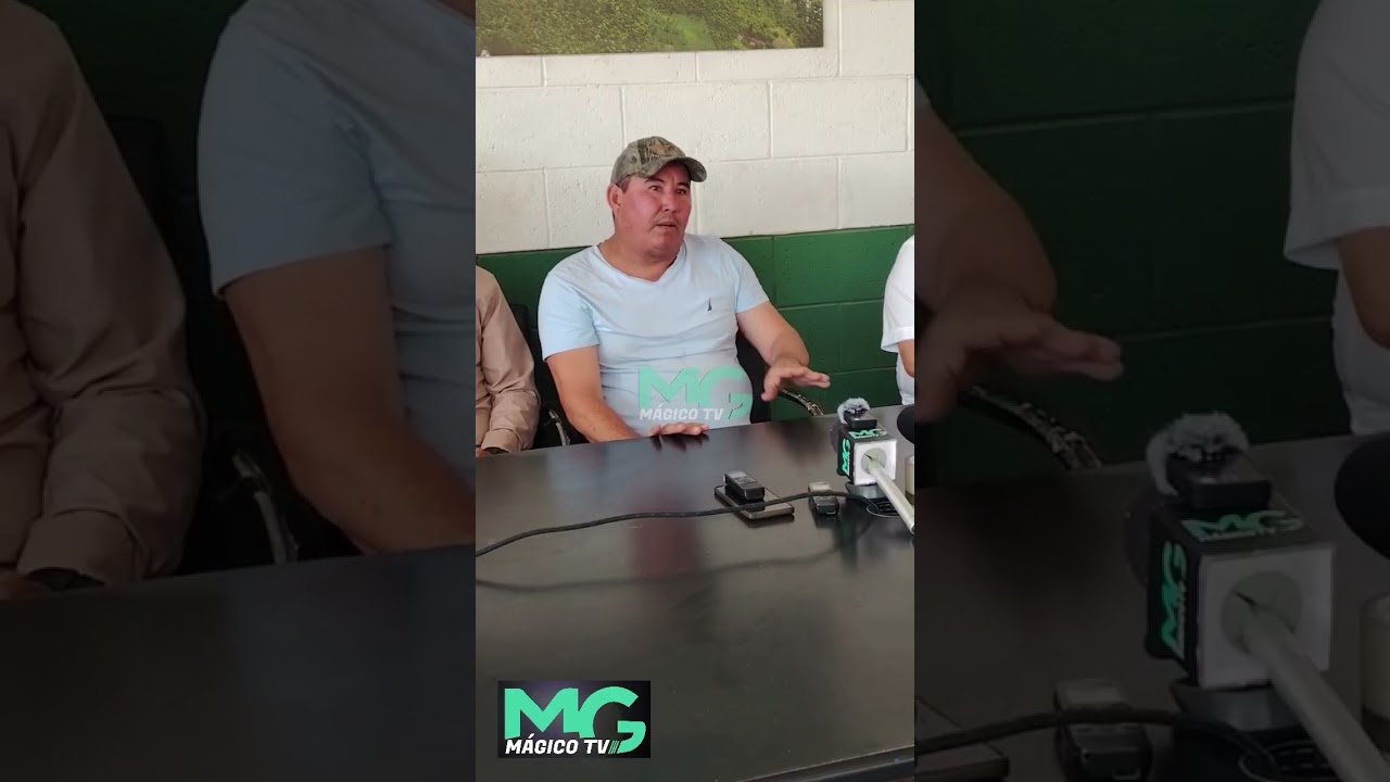 Representantes de comunidades del Lago de Coatepeque comentan las afectaciones