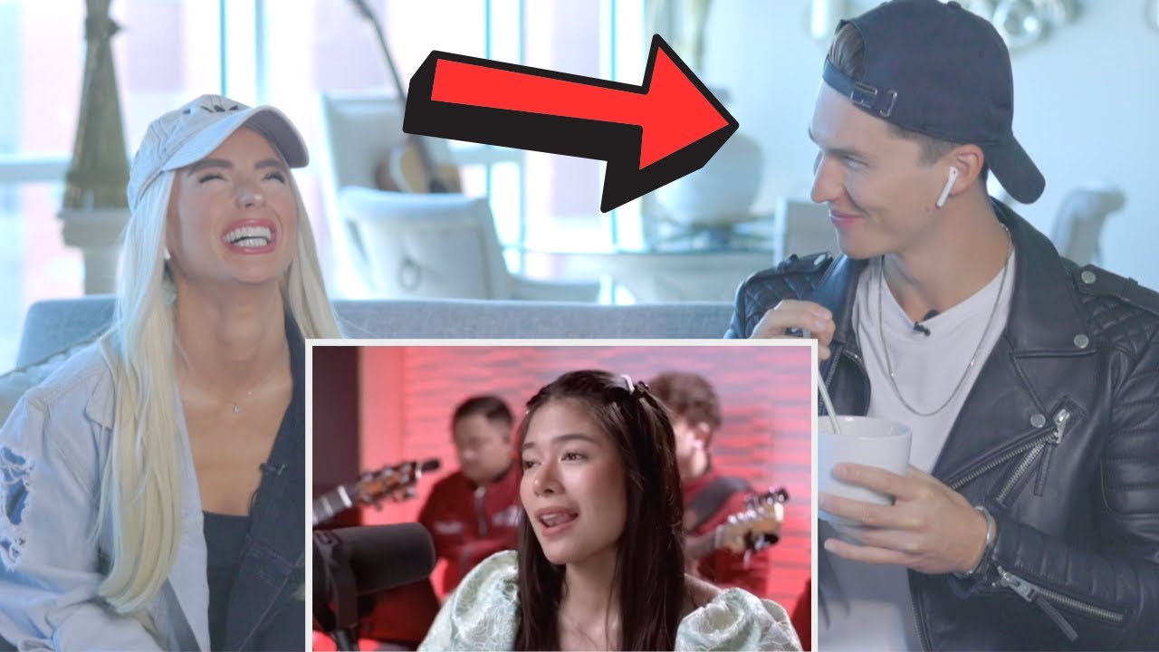When a Vocal Coach reacts to Gigi De Lana - Yesterday When I Was Young - Glen Campbell