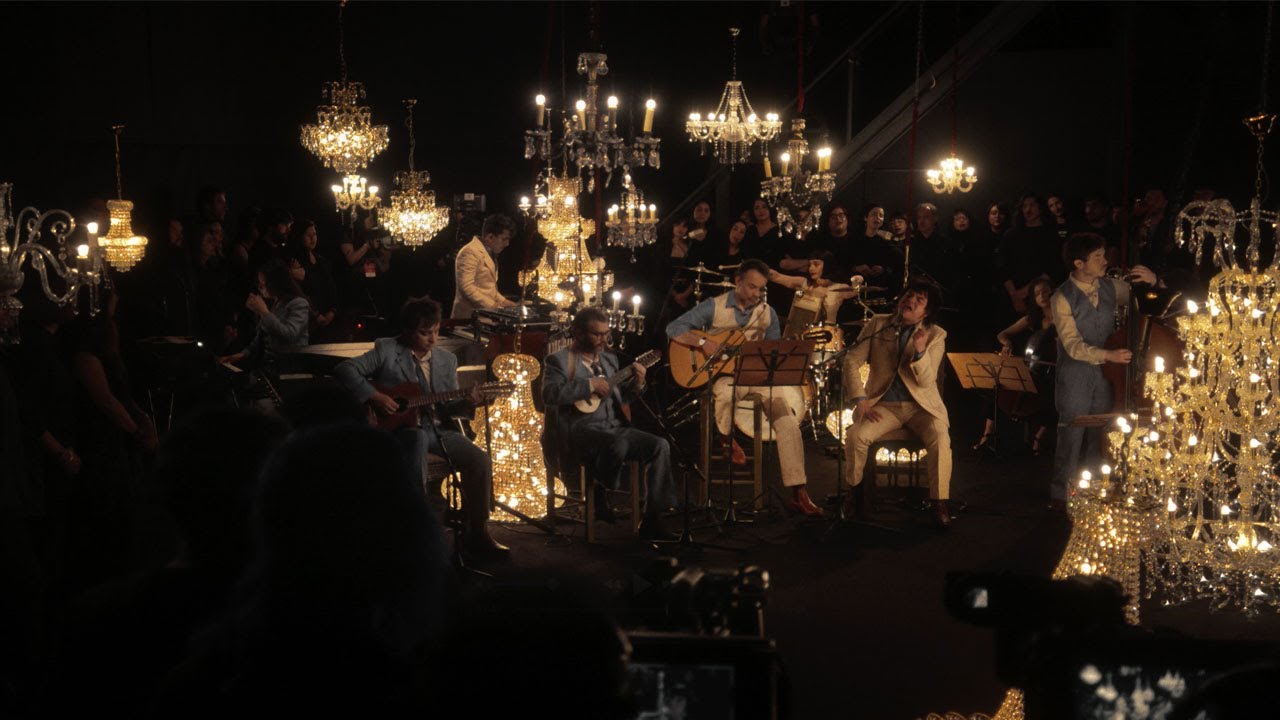 Los Bunkers - Llueve Sobre La Ciudad (MTV Unplugged)