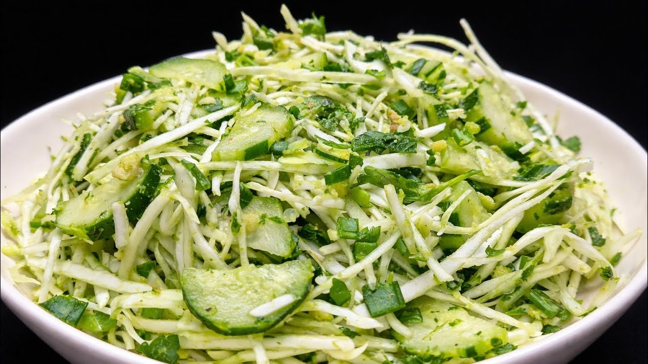 Das Geheimnis einer schlanken Taille in einem einfachen Salat. Abnehmen mit Genuss!
