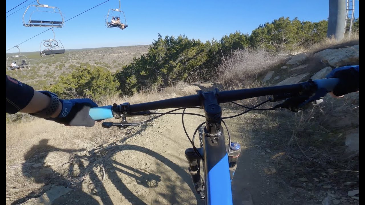 Texas's only downhill bike park is FUN in winter | 2022 Spider Mountain MTB