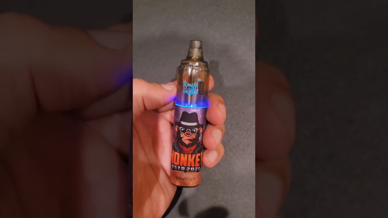 Randm Tornado 7000 vape 💨 | how to charge tornado vape | how to open tornado vape | #shorts #viral
