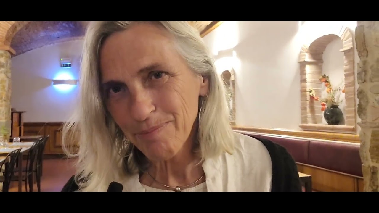 La doula accanto alla madre in gravidanza e parto: intervista a Clara Scropetta
