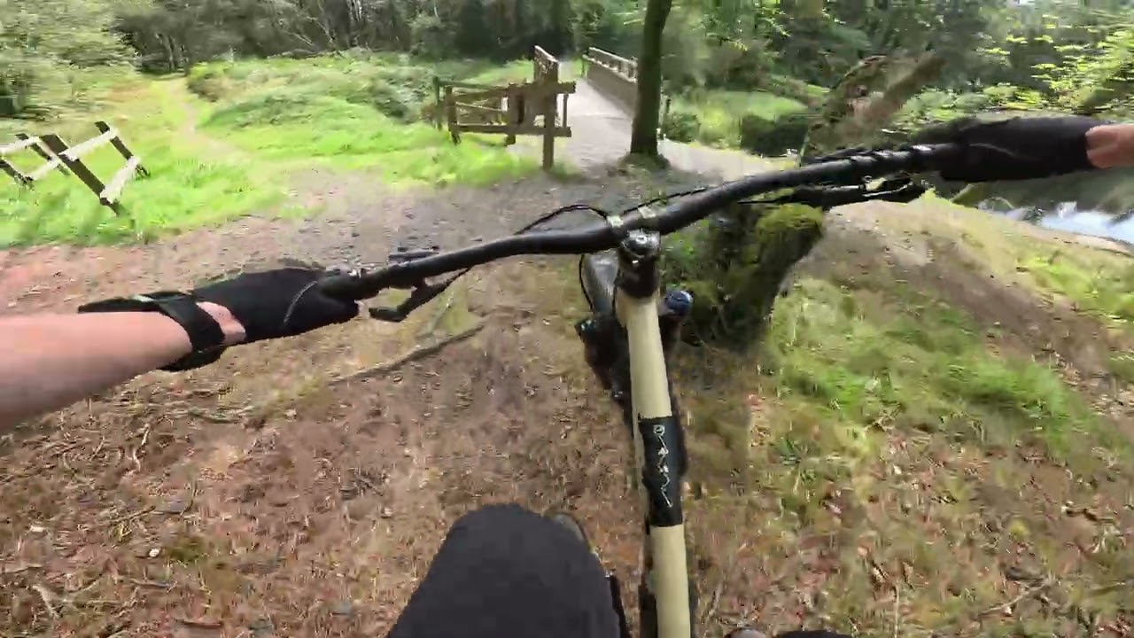 Kirroughtree - The Bruntis Via The Pond (hardtail)