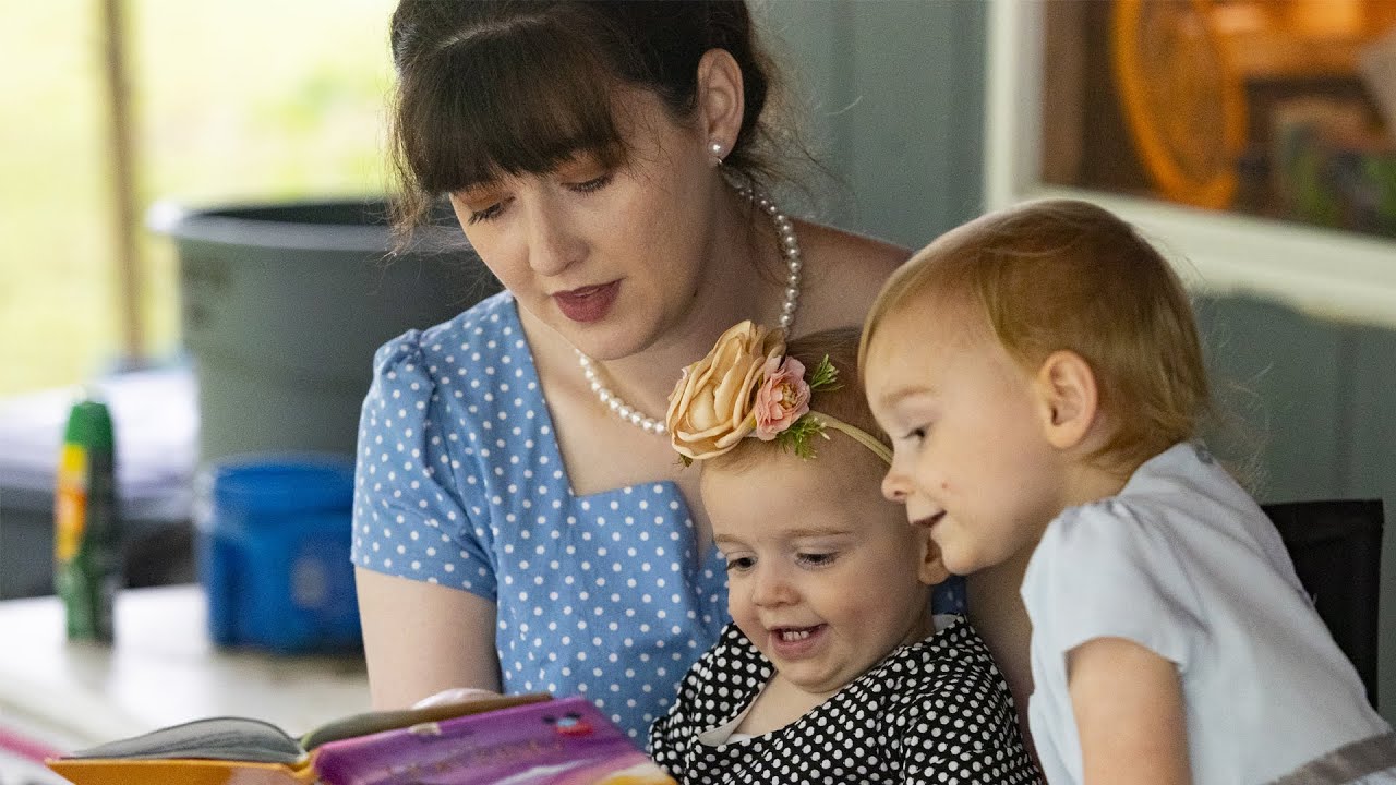 Extraordinary People - Sarah Custer