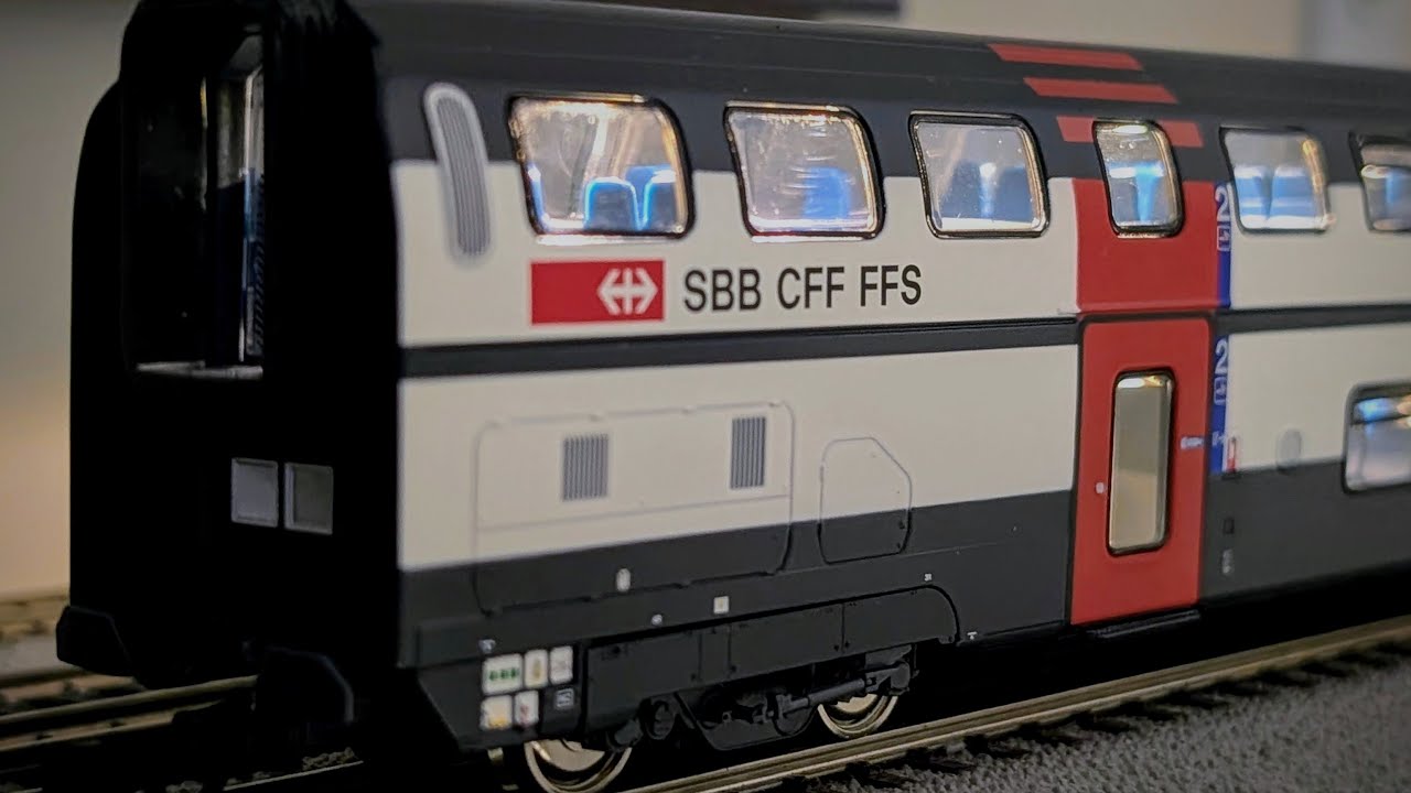 Ремонт освещения на двухэтажном поезде ROCO HO SBB.
