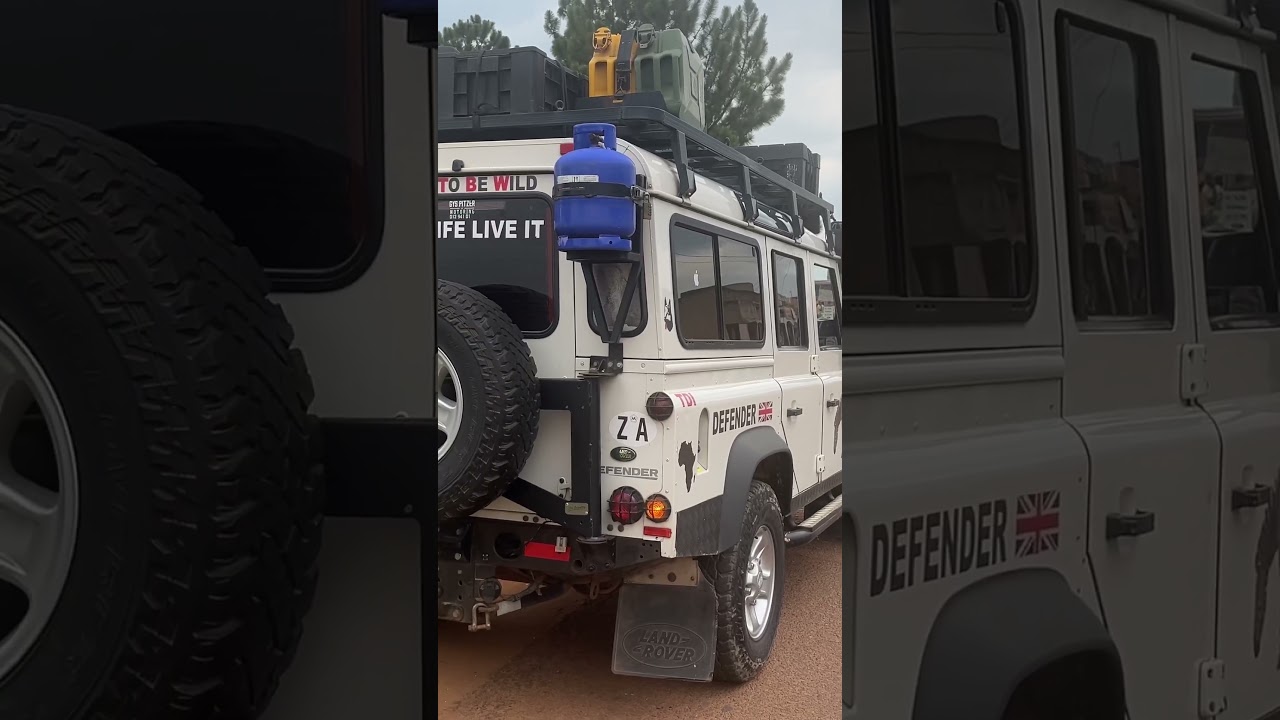 Land Rover Defender 110: A Moment of Rest on the Open Road