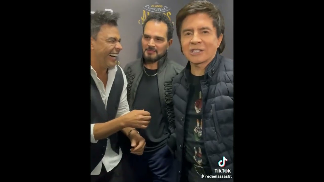 Leonardo, foi excluído do grupo dos amigos do  Whatsapp.kkkkkkkk