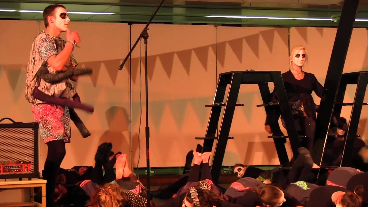 SV&Scaron;GL, glasbeno-gledali&scaron;ka predstava Pajkec Ogabek, 2013