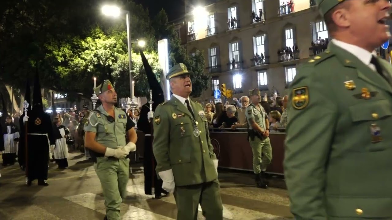 CRISTO DE LA BUENA MUERTE (MENA) CON LA LEGION ESPAÑOLA. SEMANA SANTA MALAGA 2025. ALAMEDA PRINCIPAL