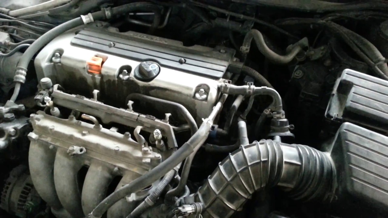 Honda Accord cl 7- cl 9 Снятие стартера, датчика детонации, попутно покажу где находиться термостат.