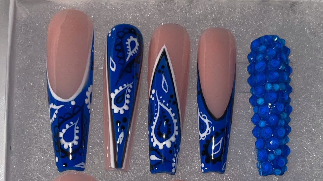 How to make press on nails to sell | press on nails tutorial | Bandana nails | Natali Carmona