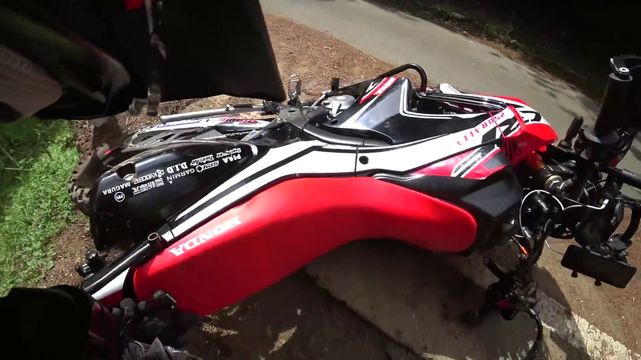 CRF250Rally  名水汲んでラーツーのはずが林道一回でクラッチ死んだ