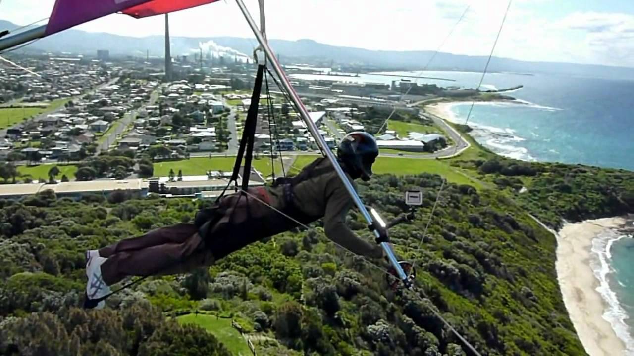 Hang Gliding - Fun at Hill 60