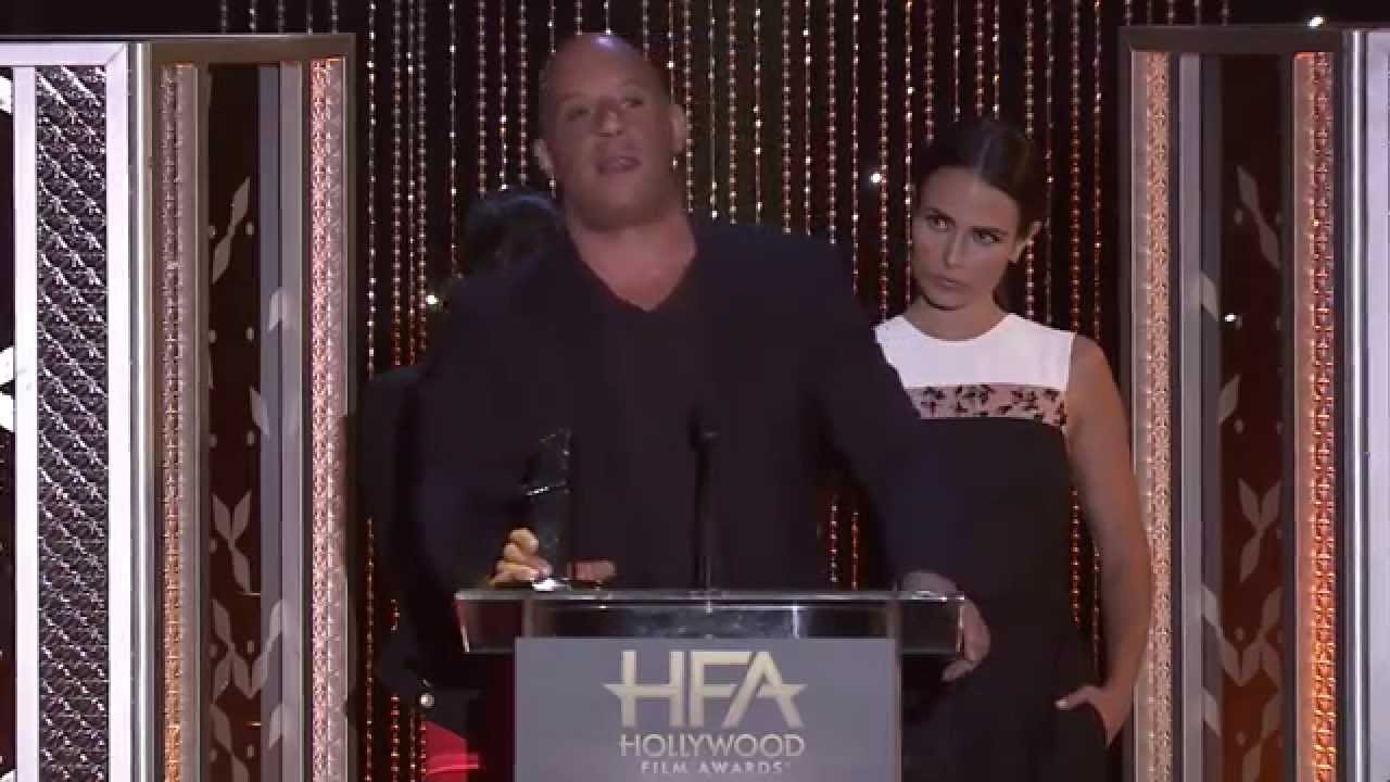 Michelle Rodriguez, Vin Diesel & Jordana Brewster accept Award for Fuious7