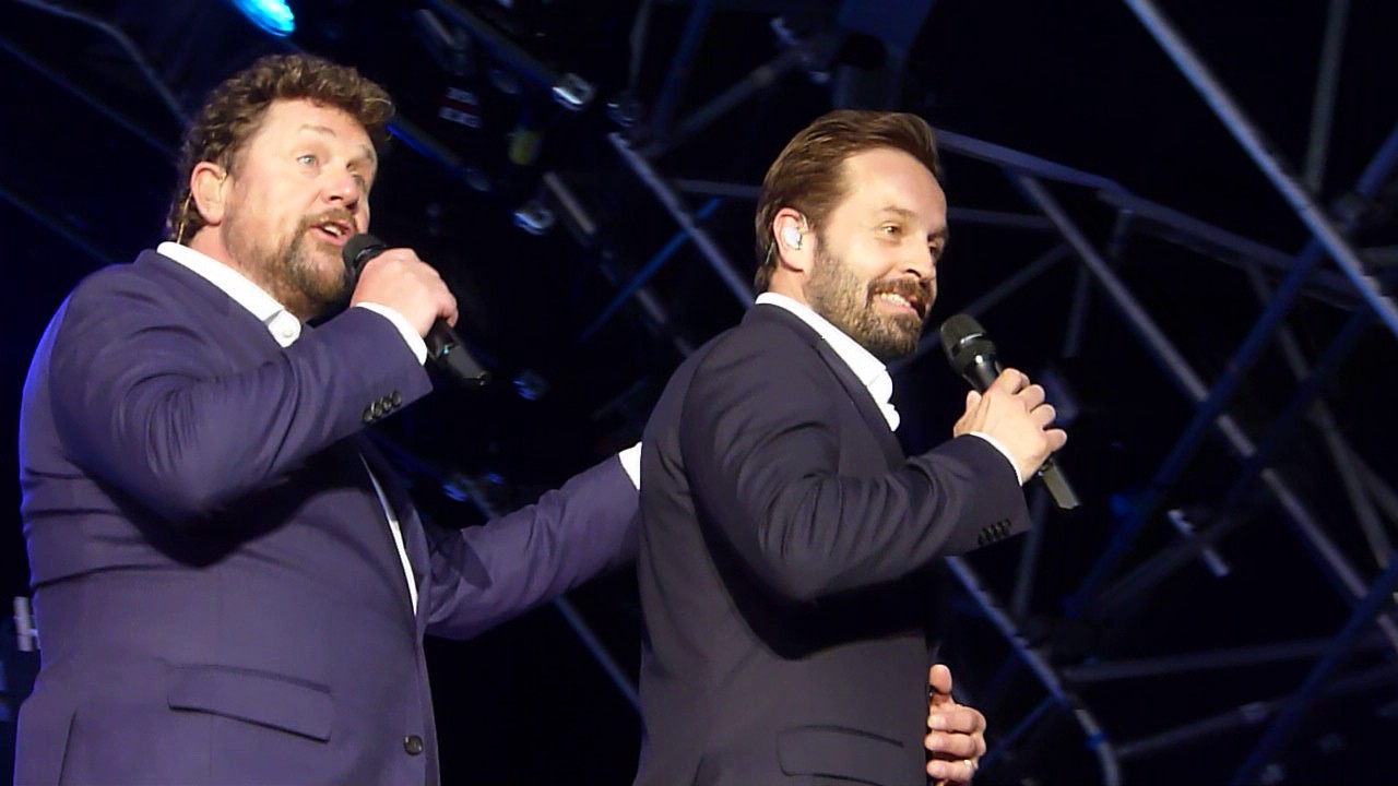 Alfie Boe & Michael Ball - Stairway To Paradise & Me And My Shadow - Euston Hall, 24.06.17 HD
