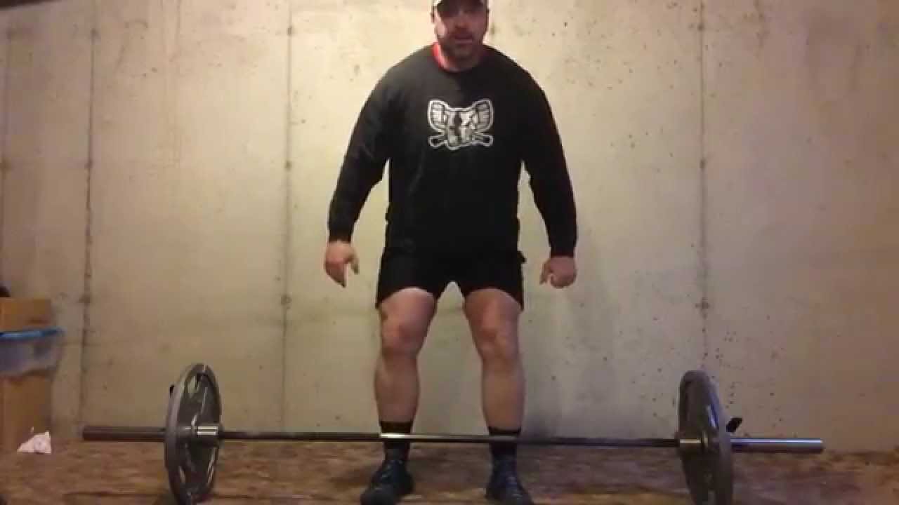 Proper Deadlift Foot Placement and Leverages