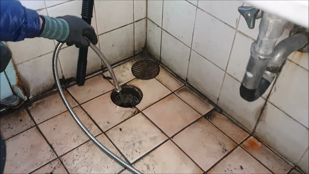 하수구막힘 유형과 해결 방법에는 여러 가지가 있어요