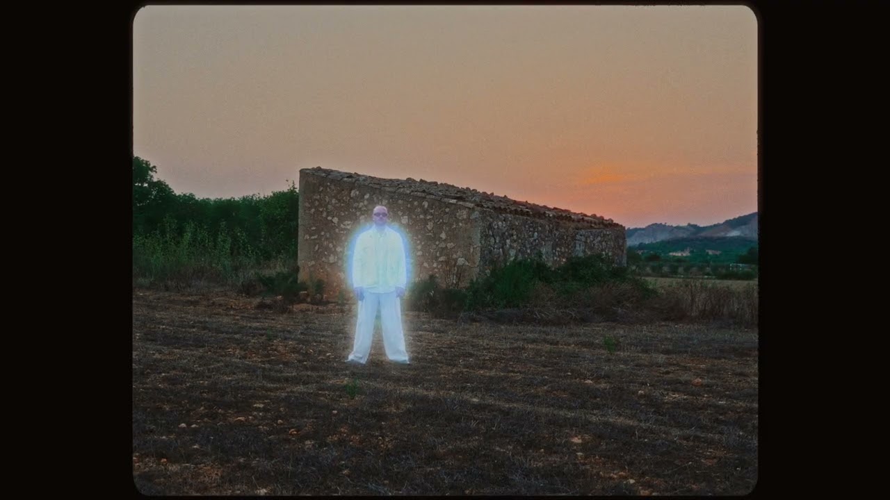 Laurence Guy - THE ANTI RUMINATION ANTHEM (Visualiser)