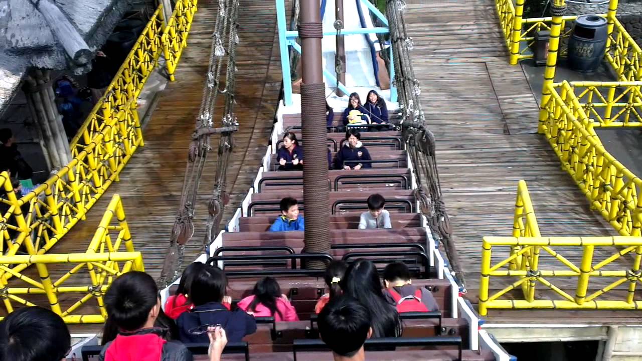 六福村 海盜船