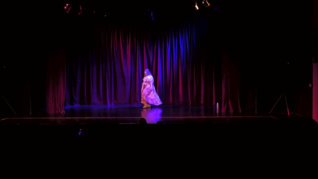 9   Honey Heartbreaker - Hotties Solo Masterclass Fringe Show 2023