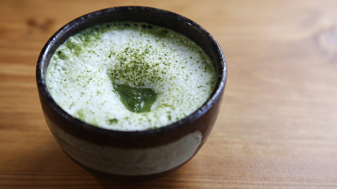 簡単抹茶ラテのレシピ / Matcha Latte facile / Easy matcha latte recipe