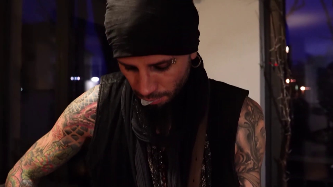 LEV RADAGAN - MY WILD LOVE / ZOÈ LIVE AT SOFAR SOUNDS BERLIN (SXANTANA)