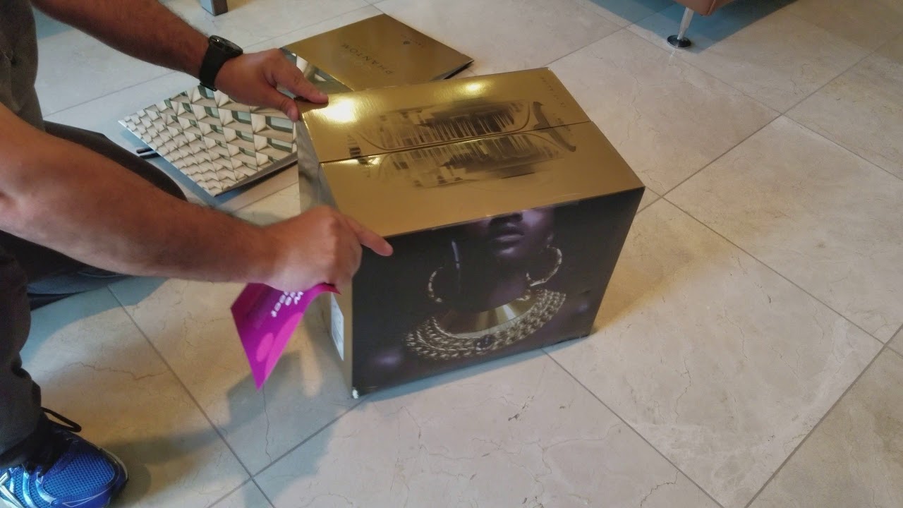 Devialet Gold Phantom Unboxing
