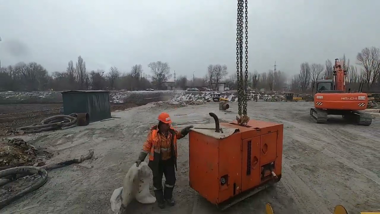 Работа Demag AC-25.
