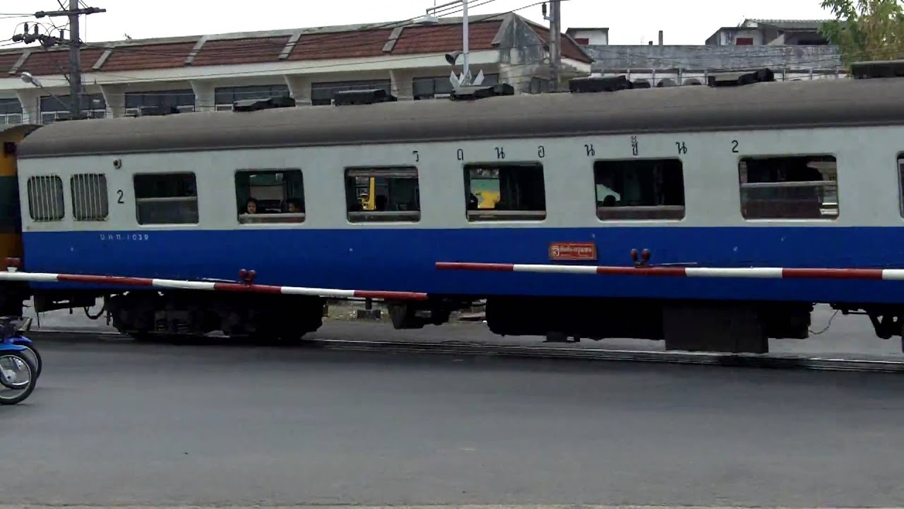 Trang - Thailand - Bahnübergang