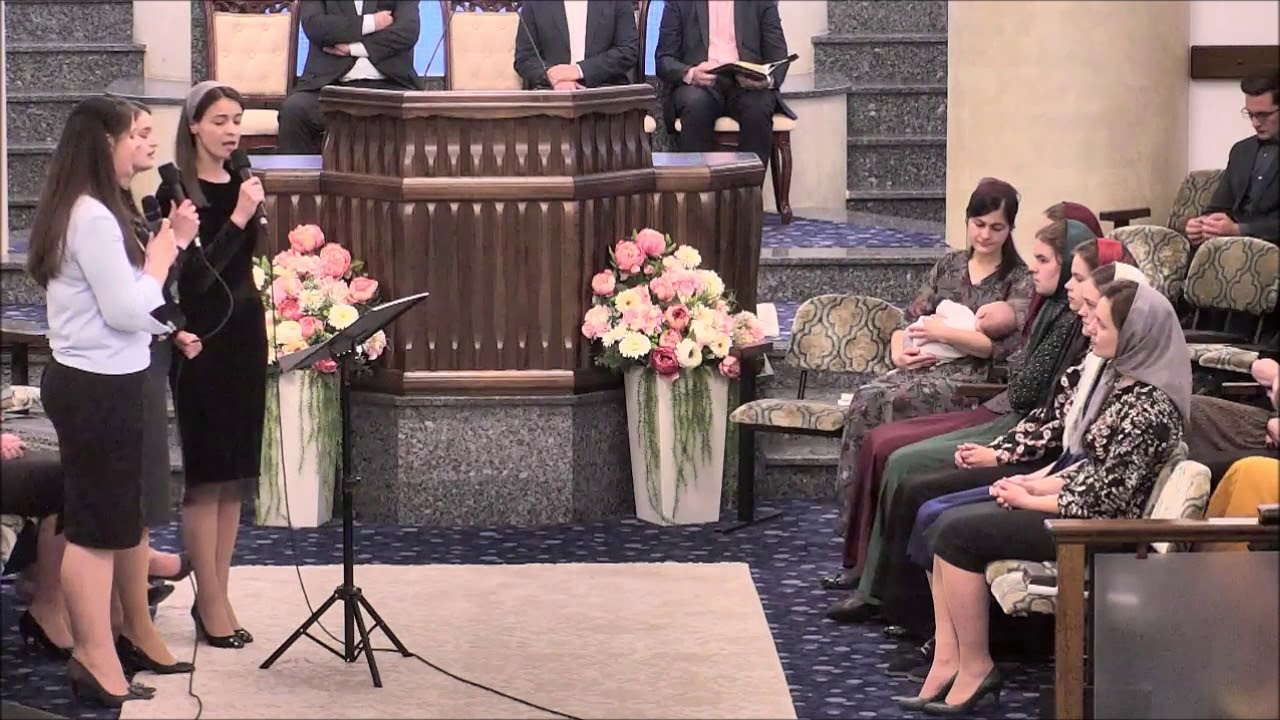 Surorile Mandici - Pe-ale voastre brațe sfinte