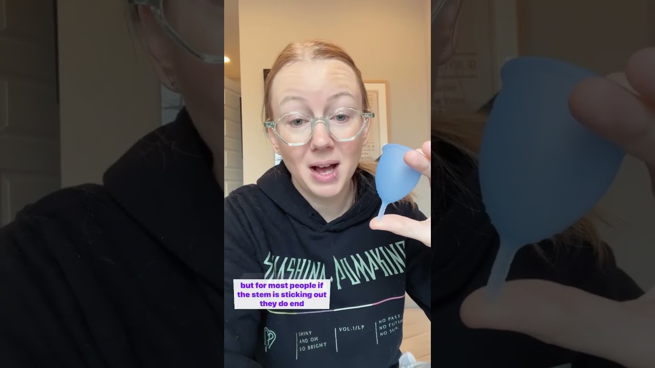 Can you swim or sleep with a menstrual cup in? | Cup vs Tampons FAQ 