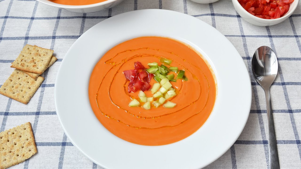 How to Make Gazpacho - Easy Spanish Cold Soup with Vegetables Recipe