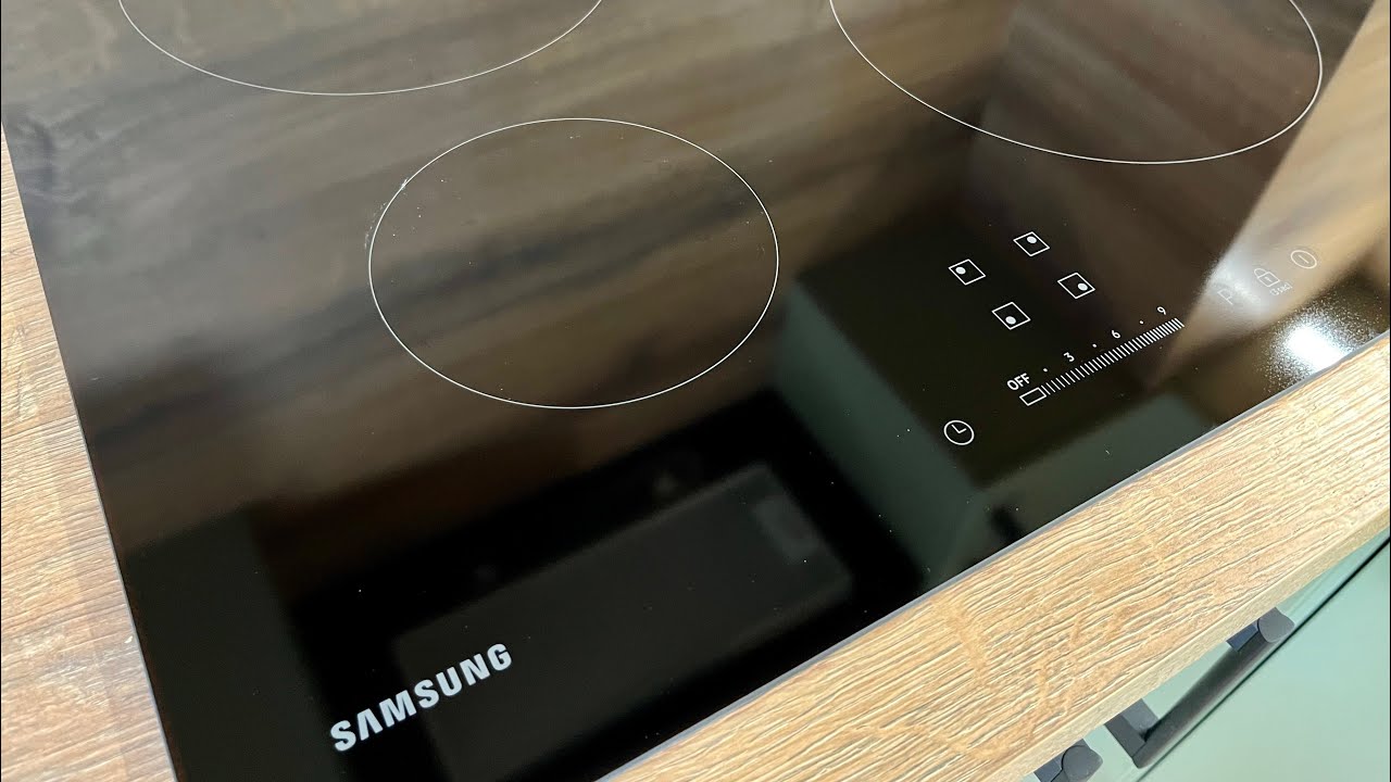 Samsung Fast Warm Induction NZ64M3707AK/OL with slider