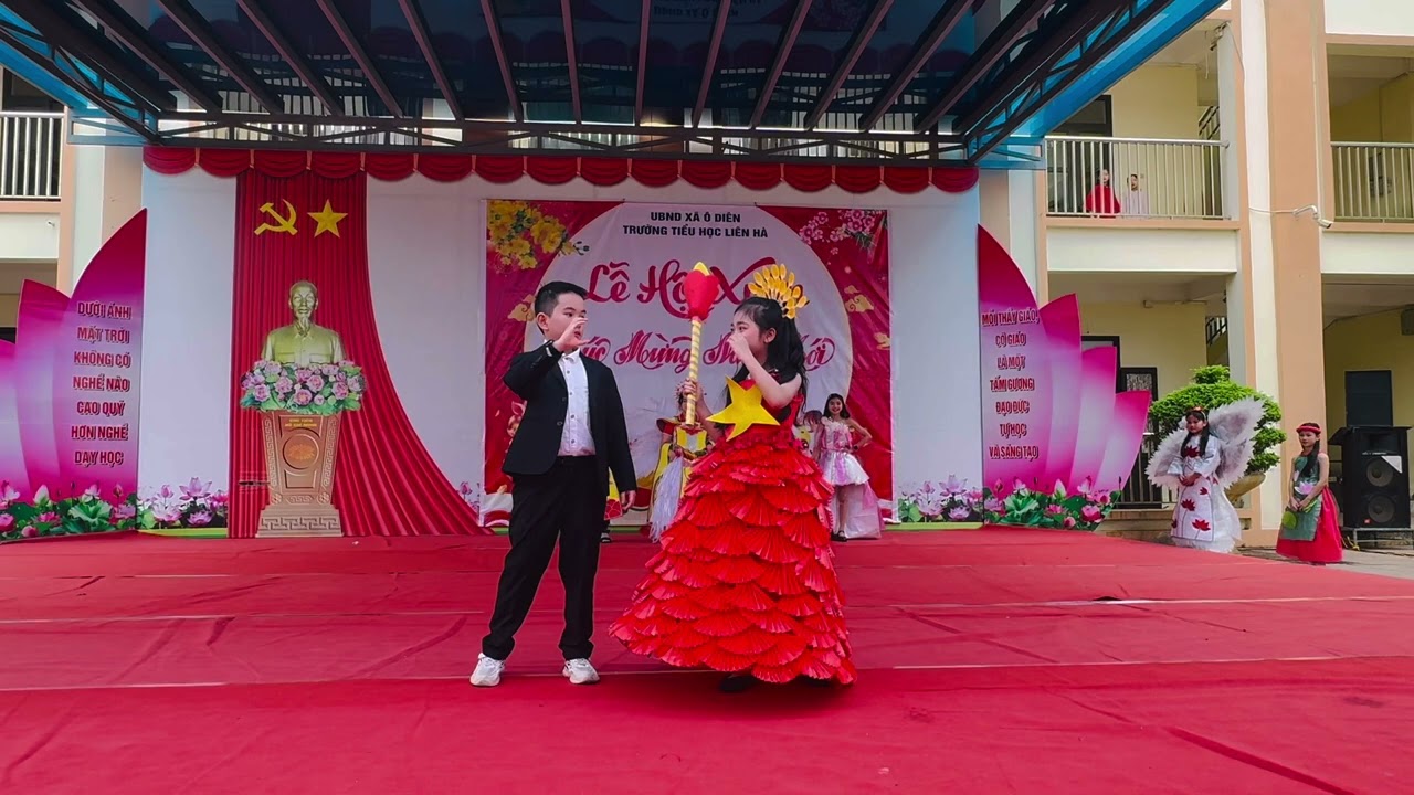 Mẫu khối 5_Cô Tuyến Vlog