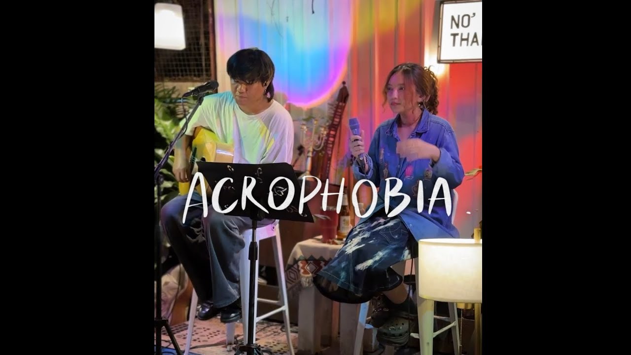 ACROPHOBIA - PENGUIN VILLA :cover by BELLCH.