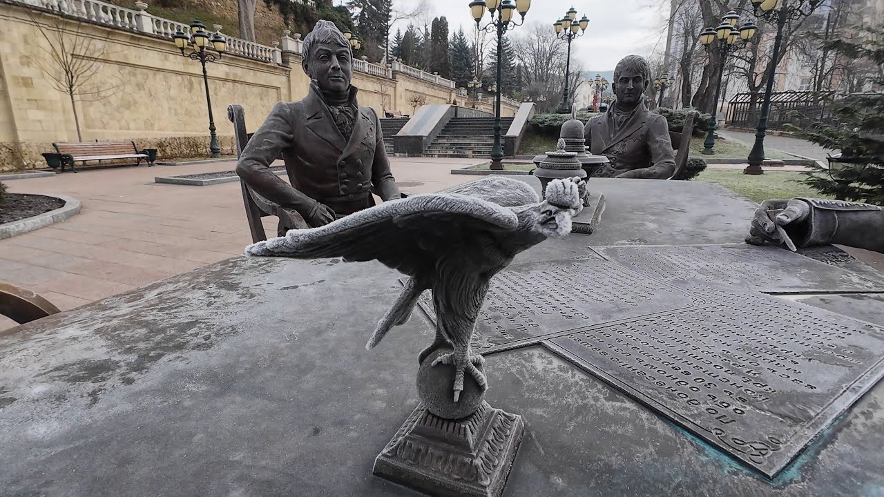 Кисловодск. Прогулка по проспекту Ленина от бювета на ул. Российской. Заброшенный пансионат Экспресс