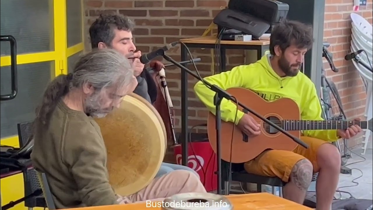 Concierto Cecina de Leon Folk