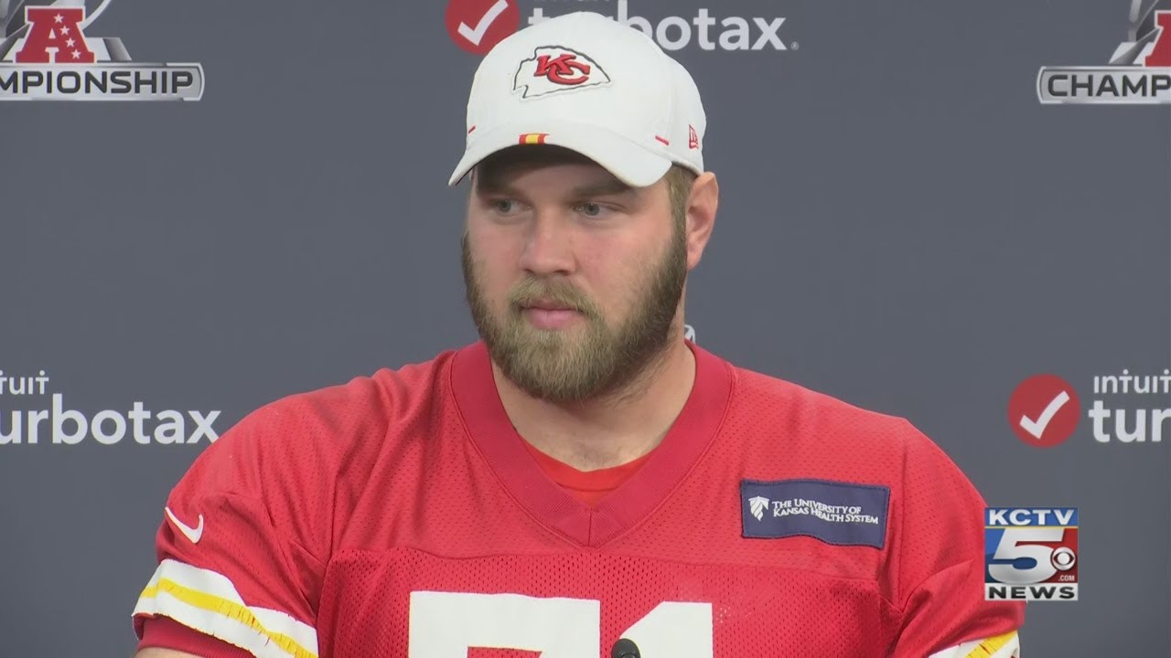 RAW VIDEO: Mitchell Schwartz offensive line chemistry, preps for Titans