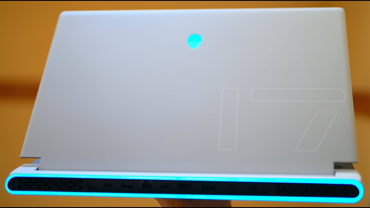 [4K HDR] Alienware x17 R1 RTX 3080 16GB, 32GB RAM i7-11800H Unboxing