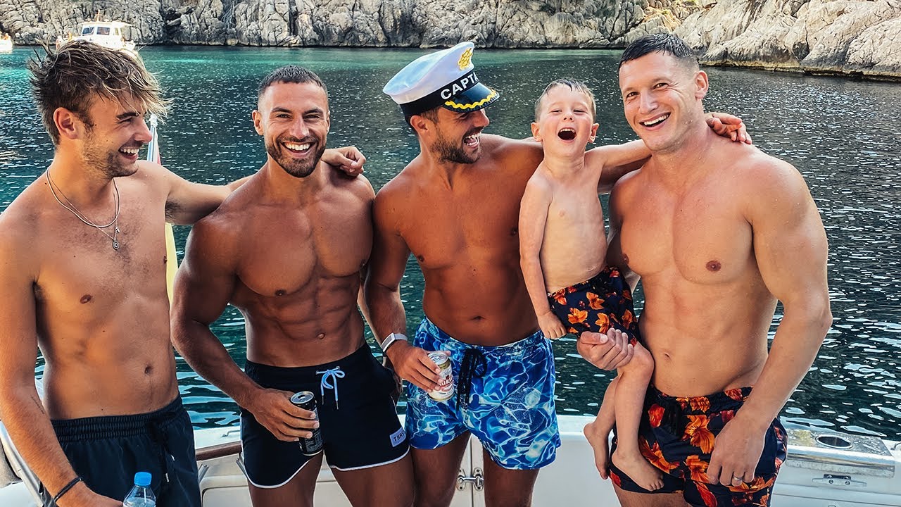 48 Hours With MattDoesFitness & Mike Thurston in MALLORCA!