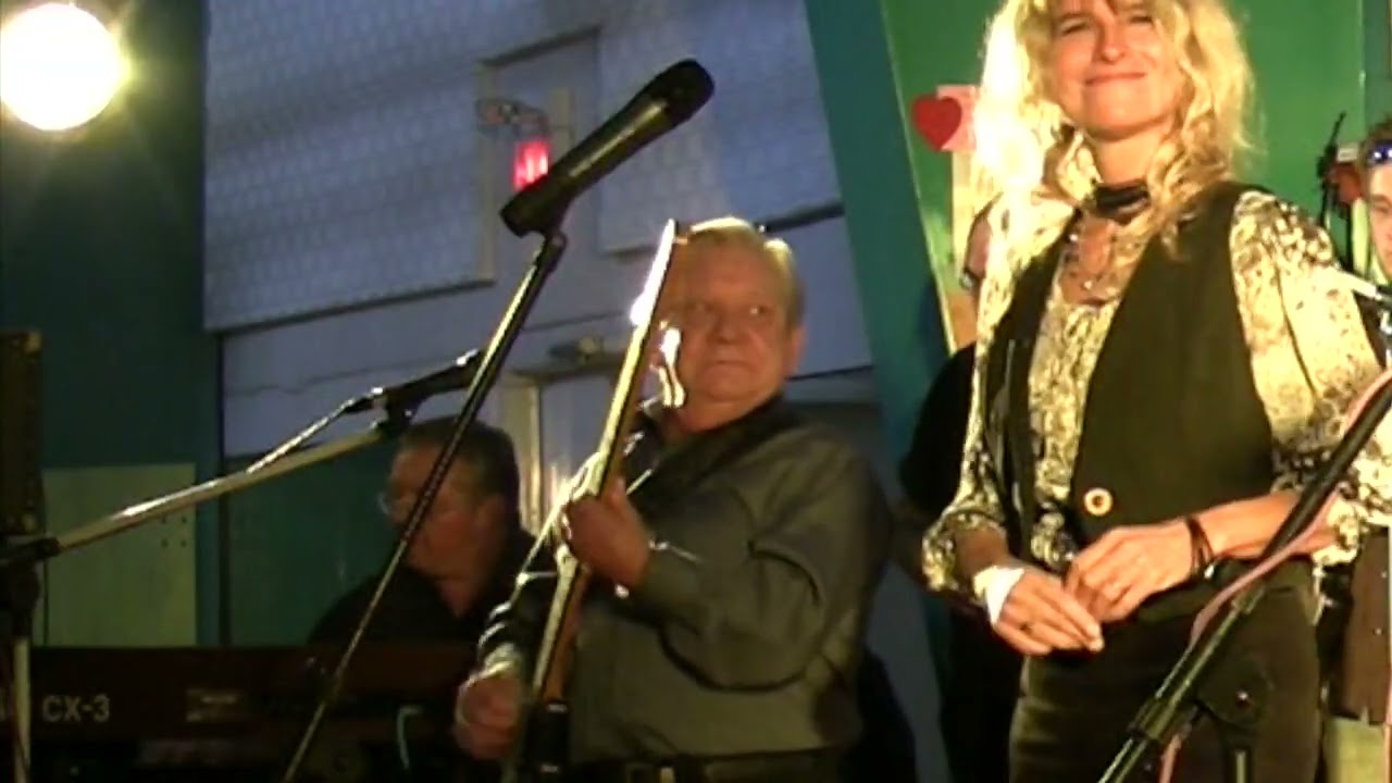 BEN CAROTHERS - Live - When My Blue Moon Turns to Gold