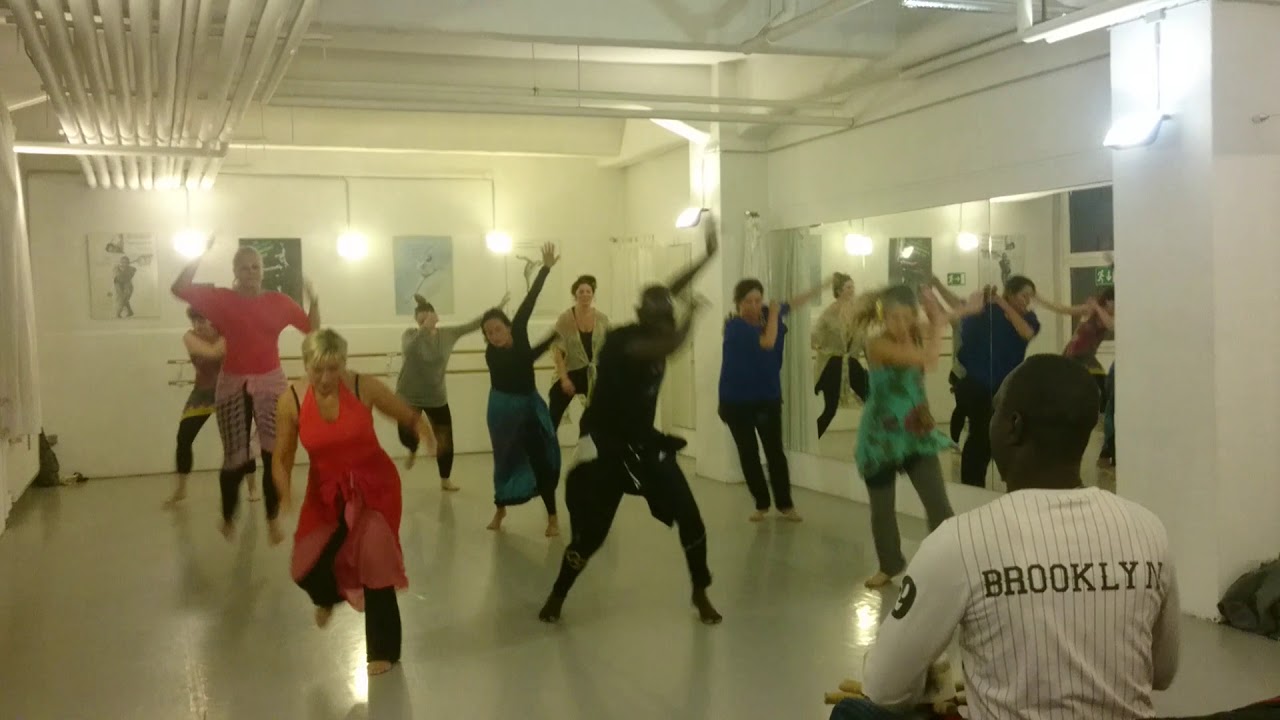 Afrikanischer Tanz, Sabar Kurs mit Moussa Diagne in K&ouml;ln