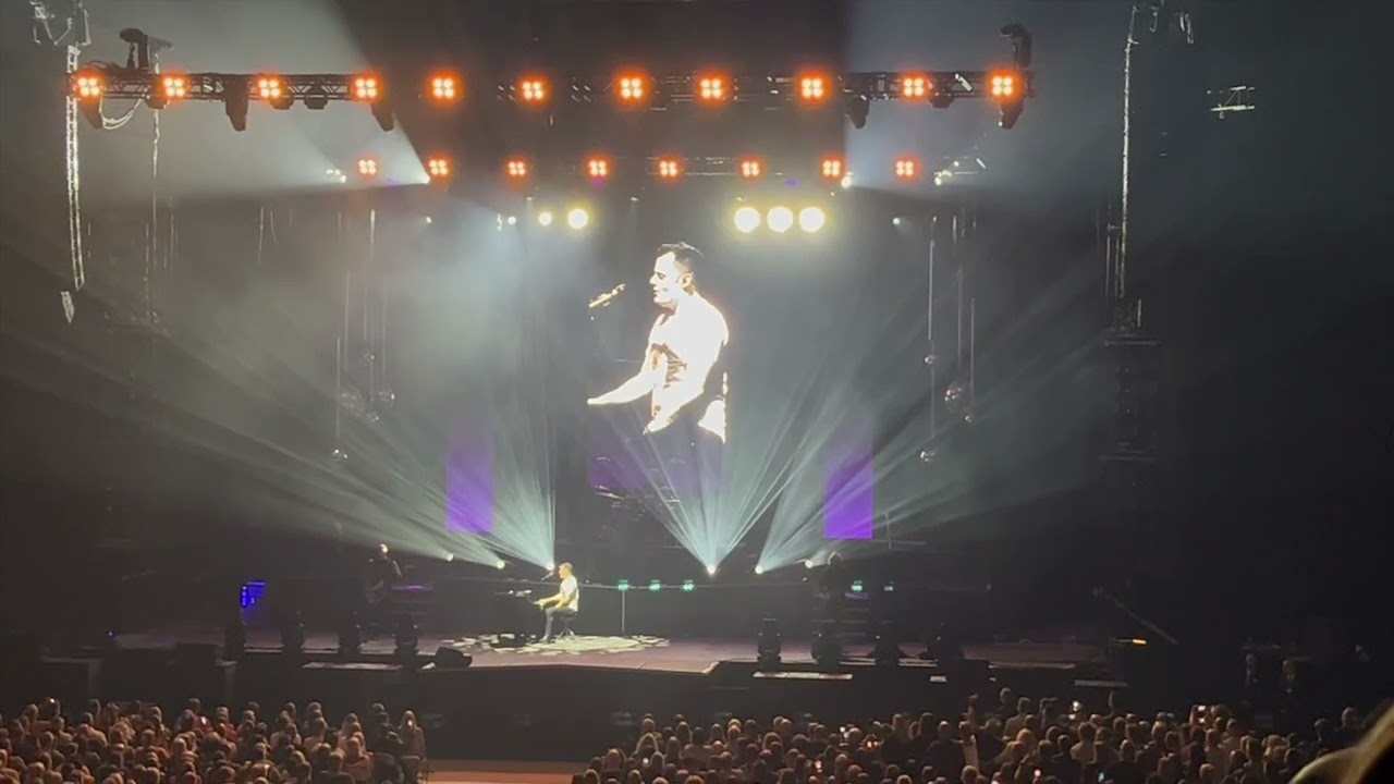 Marc Martel ft. OVOQ - Bohemian Rhapsody / Queen cover / (Vienna 2024.09.19.)