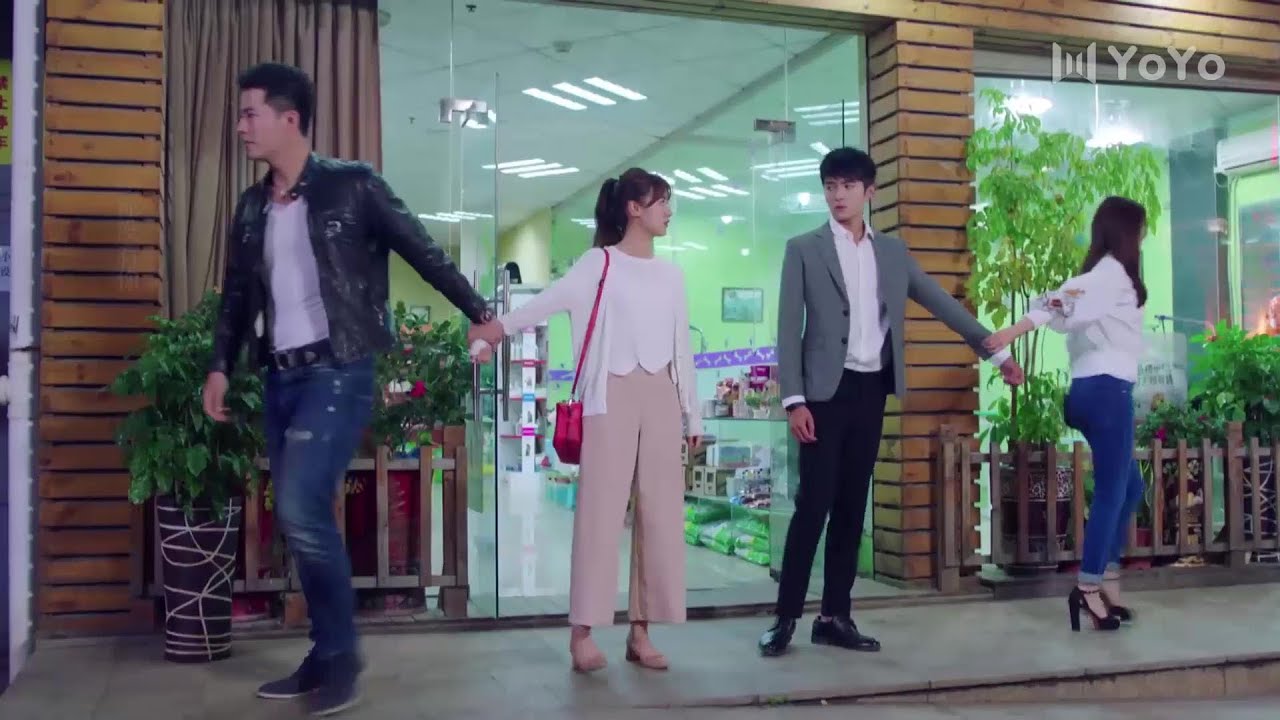 Двух человек увезли их партнеры. Они любят друг друга, но не могут быть вместе