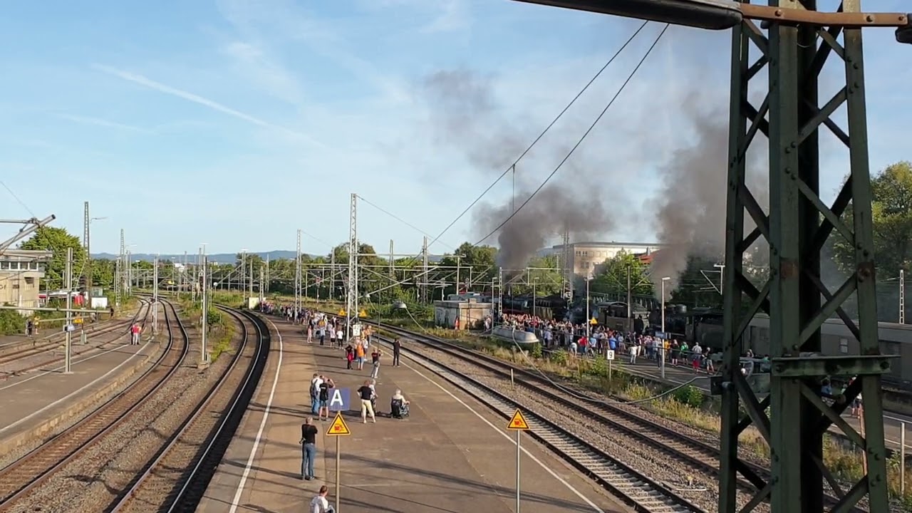 Märklin-Tage Abfahrt des Sonderzuges von Göppingen nach Nördlingen.