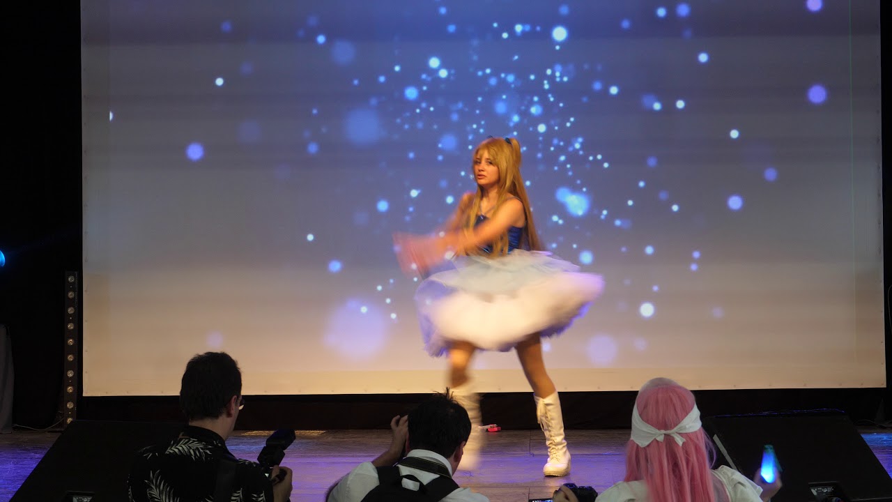 Japan Touch Cosplay 2018 - Show idol Betachuu